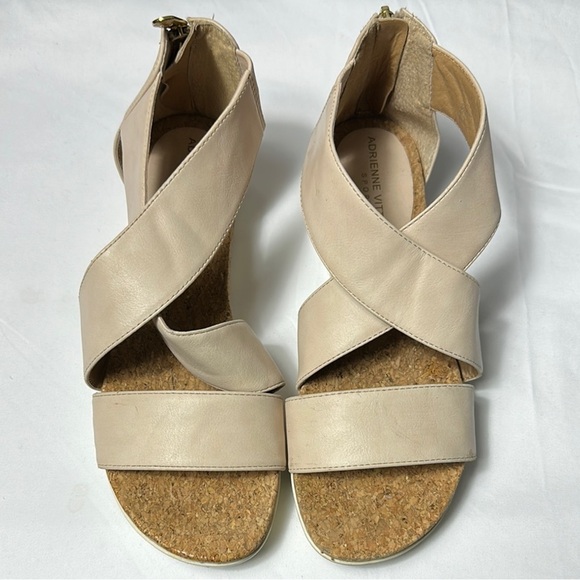 Adrienne Vittadini Cream Sandals with Criss-Cross Design Sz 9.5M - Picture 1 of 14